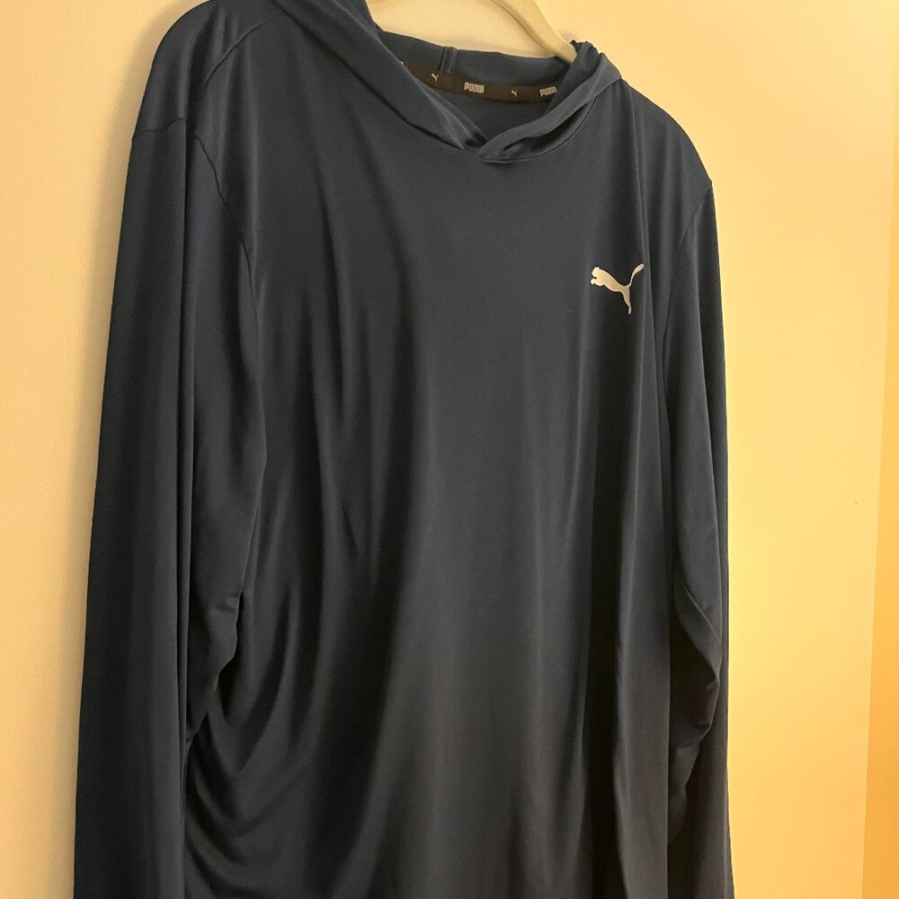 Puma Men's XL Hooded Navy Long Sleeve Tee - like new